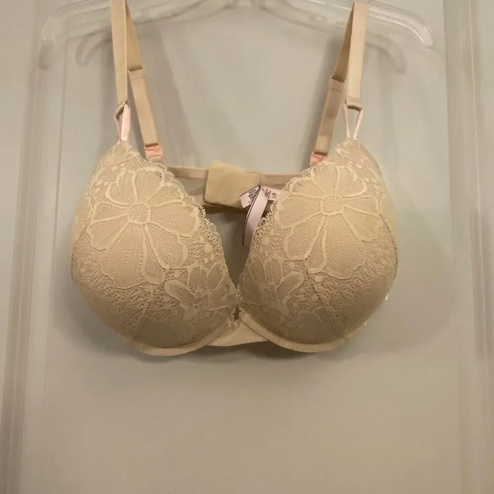 Victoria’s Secret push-up bra size 38DDD